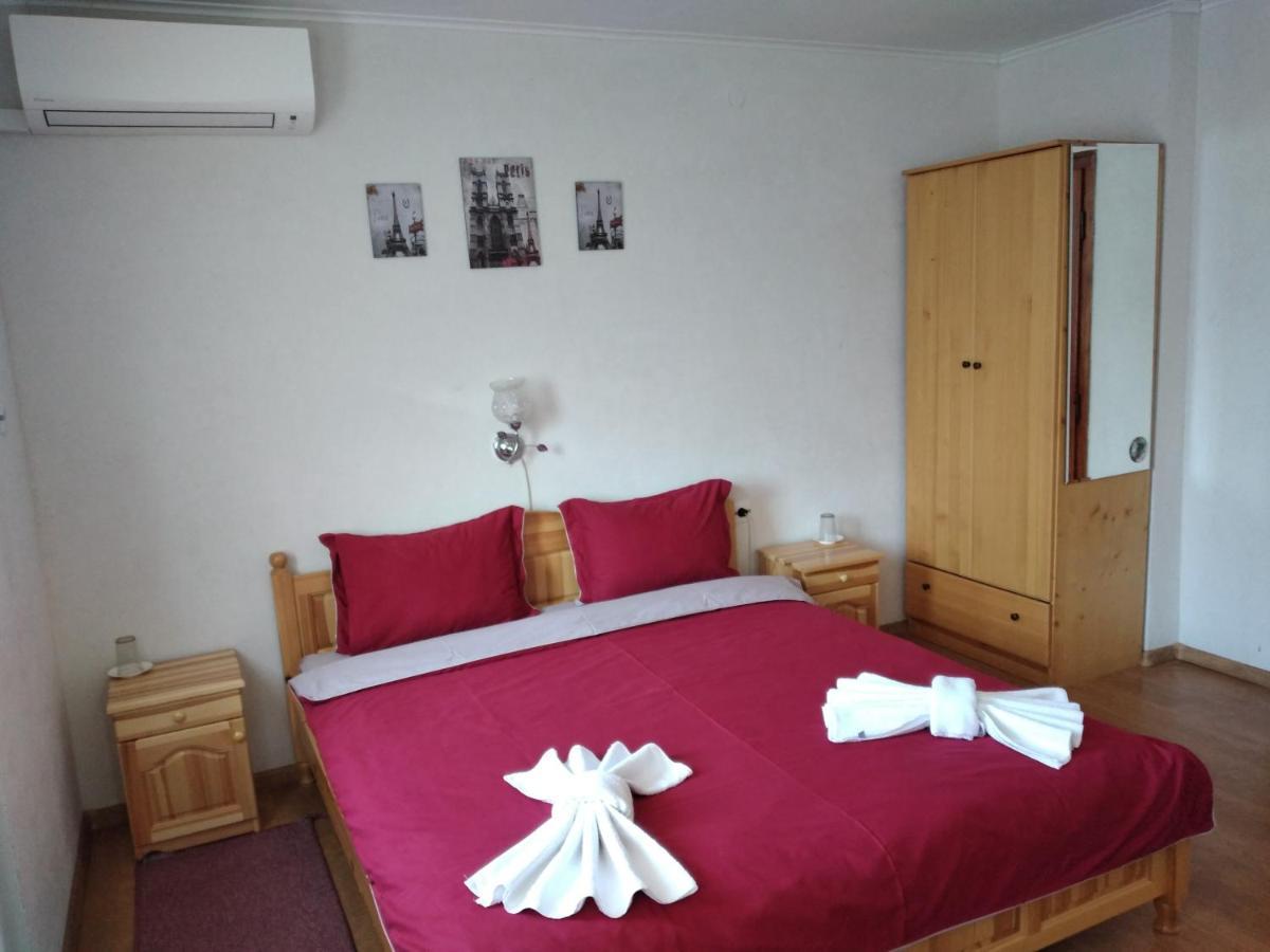 Holiday Guest House Kemo Saparewa Banja Exterior foto