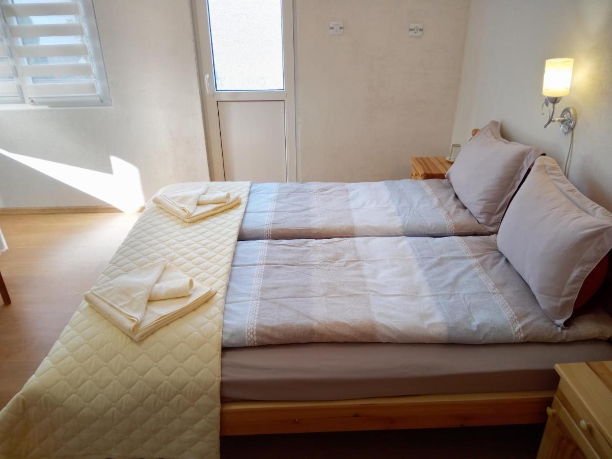 Holiday Guest House Kemo Saparewa Banja Exterior foto