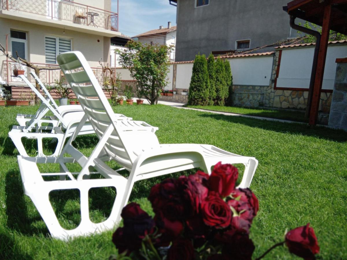 Holiday Guest House Kemo Saparewa Banja Exterior foto