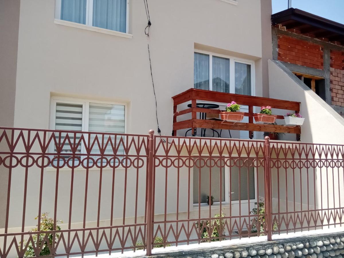 Holiday Guest House Kemo Saparewa Banja Exterior foto